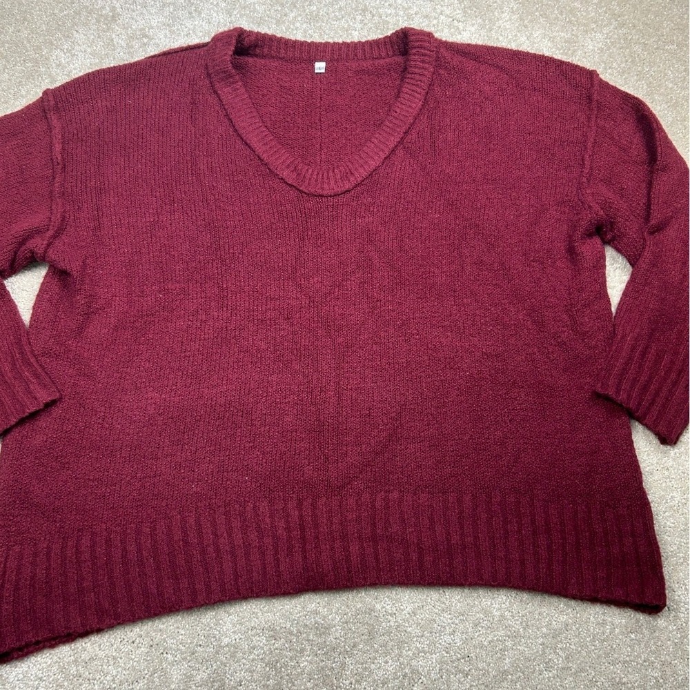 Solid V-Neck Sweater L Burgundy Exposed Seam Relaxed Boho Cozy Autumn Cozy Warm